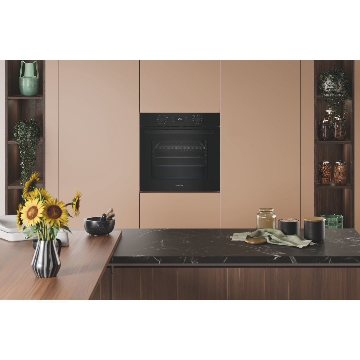 Hotpoint HO458CFBUK Class 2 Built-in Electric Single Oven with Air Fry Black