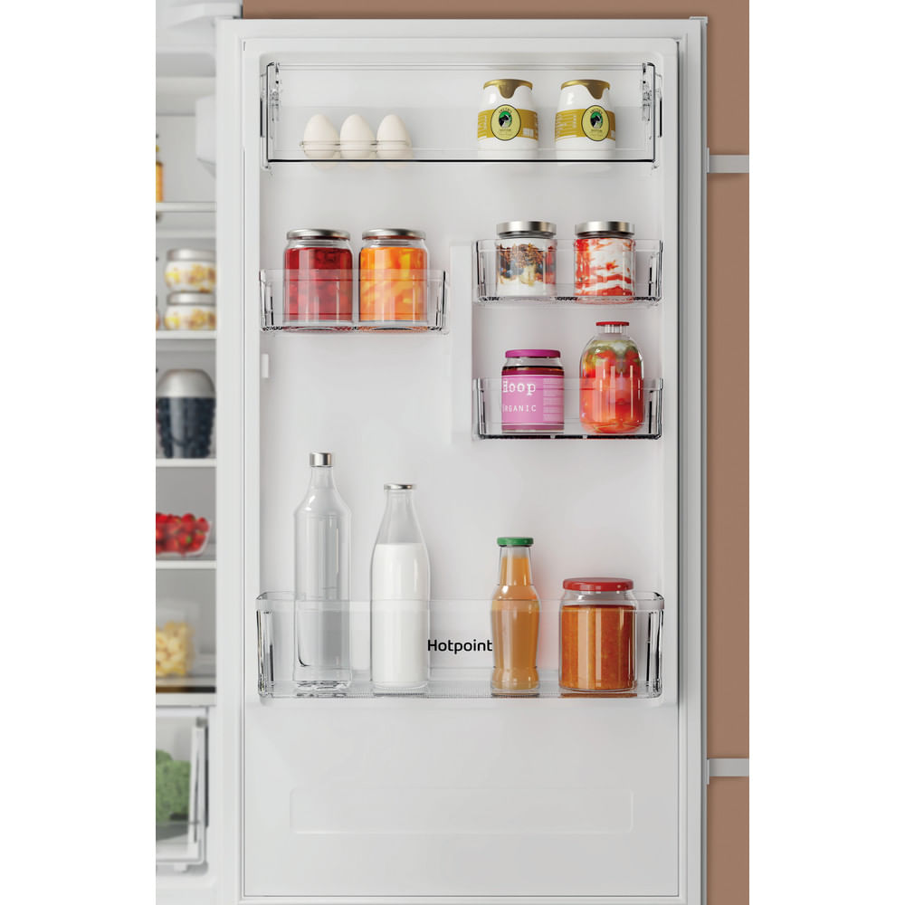 Hotpoint HTC18 T112 UK Integrated Total No Frost 70/30 Fridge Freezer HTC18T112