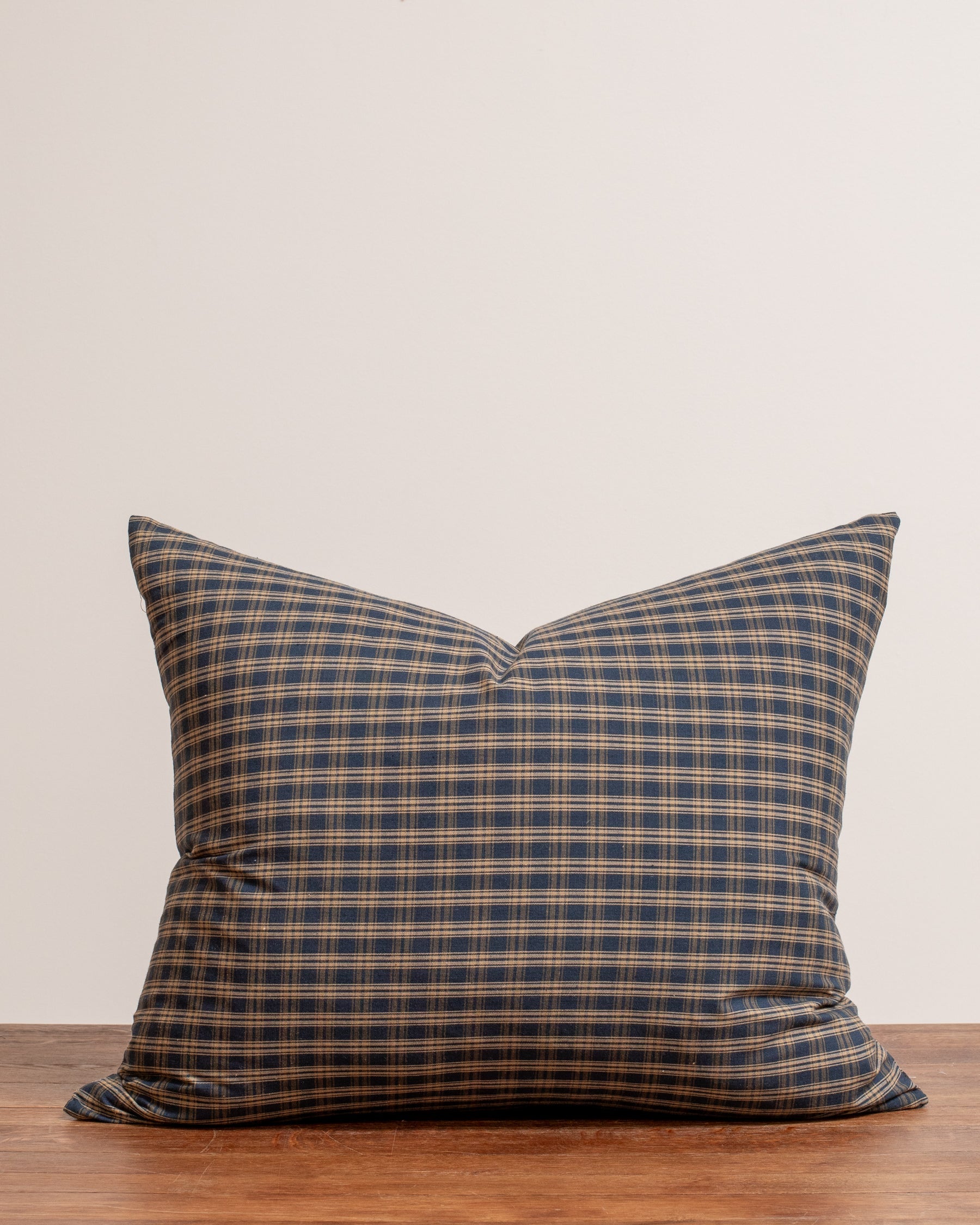 Willis Pillow