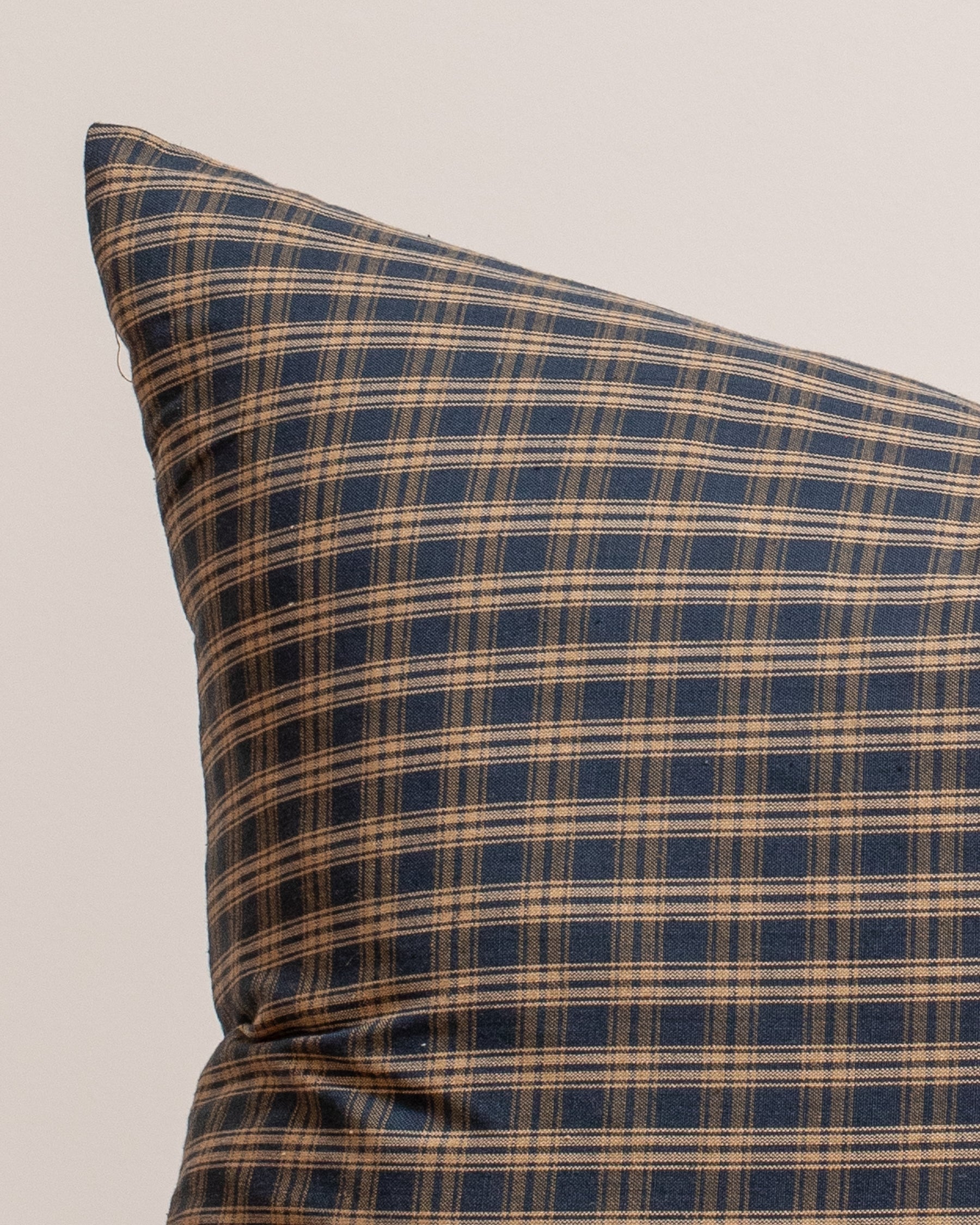 Willis Pillow