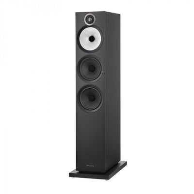 Arcam Radia SA45 Streaming Integrated Amplifier with Bowers and Wilkins 603 S3 Floorstanding Speakers Pair Black HiFi Package