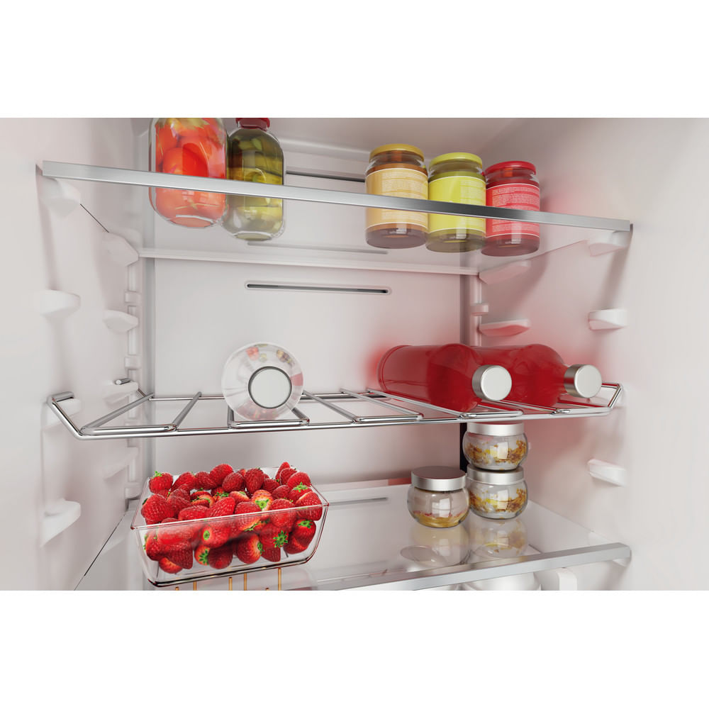Hotpoint HTC20 T322 UK Integrated Total No Frost 70/30 Fridge Freezer HTC20T322