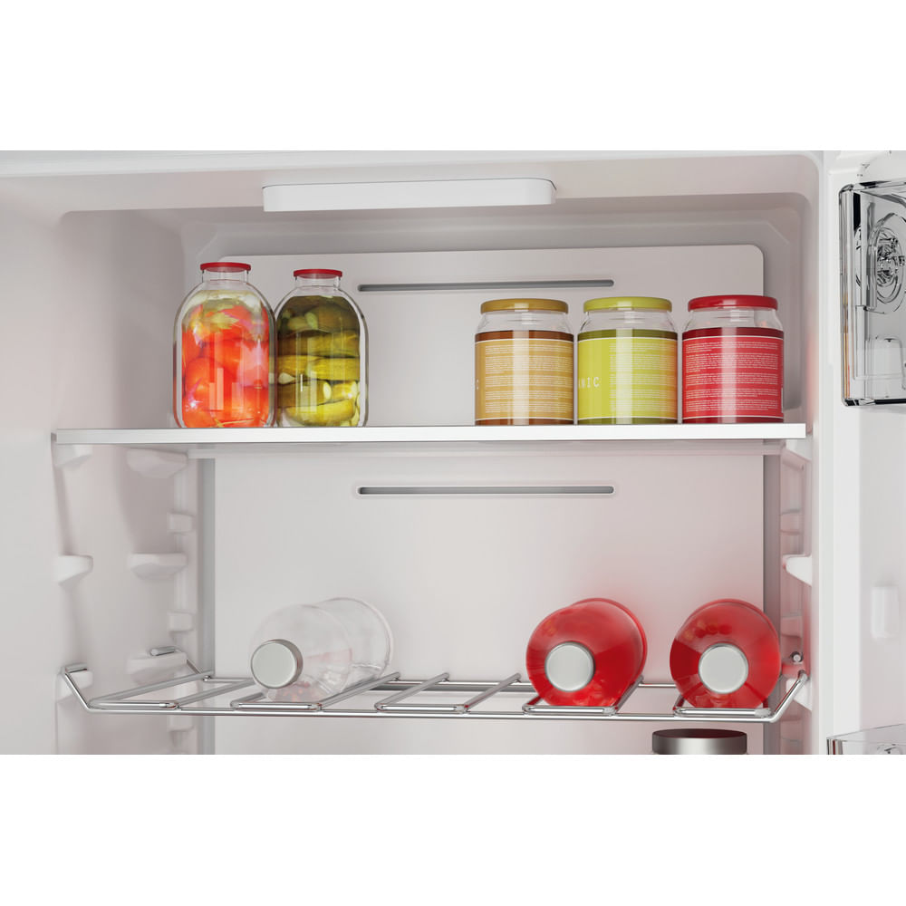 Hotpoint HTC20 T322 UK Integrated Total No Frost 70/30 Fridge Freezer HTC20T322