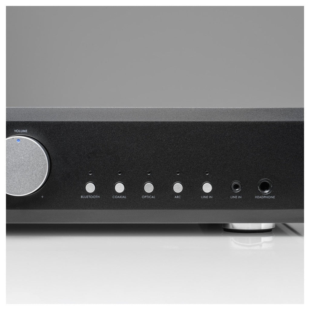 Musical Fidelity B1xi Integrated Amplifier with Bowers & Wilkins 607 S3 Bookshelf Speakers Pair Black