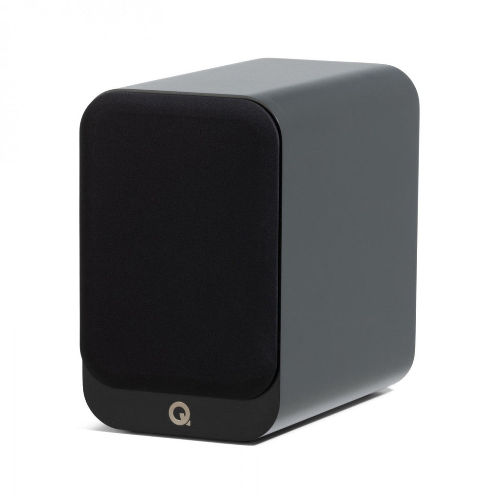 Musical Fidelity B1xi Integrated Amplifier with Q Acoustics 3020c Bookshelf Speakers Pair Black
